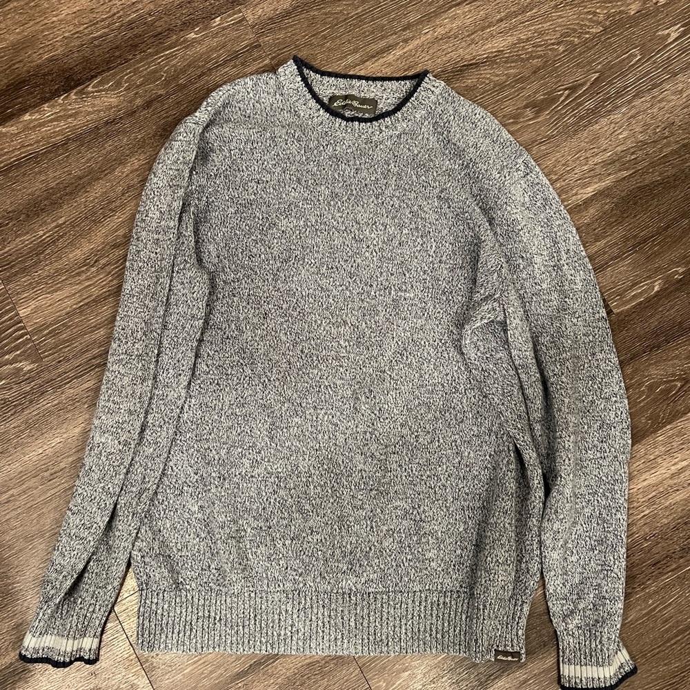 Gray Crewneck Sweatshirt